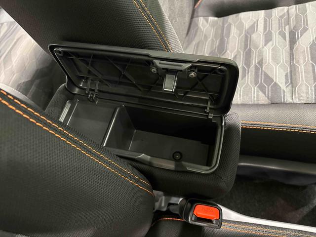 タフトGターボナビ バックカメラ ETC スカイフィールトップ LEDオートライト オートハイビーム シートヒーター プッシュボタンスタート キーフリーシステム 電動パーキングブレーキ アルミホイール(広島県)の中古車