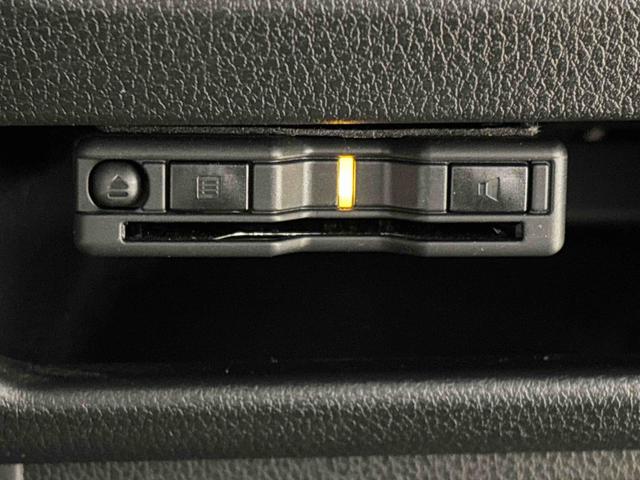 ムーヴキャンバスストライプスＧナビ　バックモニター　ＥＴＣ　ＬＥＤオートライト・フォグランプ　電動パーキングブレーキ　プッシュボタンスタート　セキュリティアラーム　両側パワースライドドアウエルカム　オート電動格納式ドアミラー（広島県）の中古車