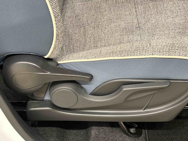 ムーヴキャンバスストライプスＧナビ　バックモニター　ＥＴＣ　ＬＥＤオートライト・フォグランプ　電動パーキングブレーキ　プッシュボタンスタート　セキュリティアラーム　両側パワースライドドアウエルカム　オート電動格納式ドアミラー（広島県）の中古車