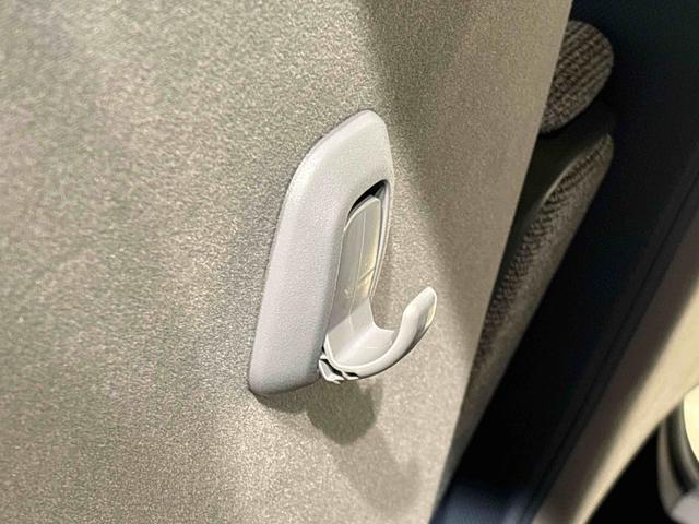 ムーヴキャンバスストライプスＧナビ　バックモニター　ＥＴＣ　ＬＥＤオートライト・フォグランプ　電動パーキングブレーキ　プッシュボタンスタート　セキュリティアラーム　両側パワースライドドアウエルカム　オート電動格納式ドアミラー（広島県）の中古車