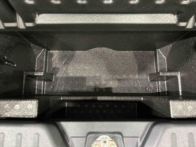 ムーヴキャンバスストライプスＧナビ　バックモニター　ＥＴＣ　ＬＥＤオートライト・フォグランプ　電動パーキングブレーキ　プッシュボタンスタート　セキュリティアラーム　両側パワースライドドアウエルカム　オート電動格納式ドアミラー（広島県）の中古車