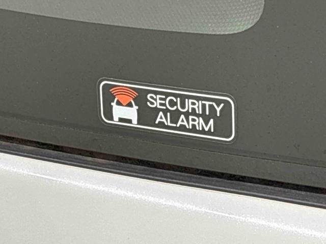 ムーヴキャンバスストライプスＧナビ　バックモニター　ＥＴＣ　ＬＥＤオートライト・フォグランプ　電動パーキングブレーキ　プッシュボタンスタート　セキュリティアラーム　両側パワースライドドアウエルカム　オート電動格納式ドアミラー（広島県）の中古車