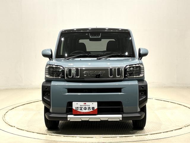 タフトGターボクロムベンチャー 純正ナビ ETC バックモニター車検整備 スカイフィールトップ クロムパック メッキパック シルバーアンダーガーニッシュ インテリアアクセント LEDオートハイビーム&フォグランプ 電動パーキングブレーキ バックカメラ(広島県)の中古車