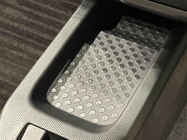 タフトGターボクロムベンチャー 純正ナビ ETC バックモニター車検整備 スカイフィールトップ クロムパック メッキパック シルバーアンダーガーニッシュ インテリアアクセント LEDオートハイビーム&フォグランプ 電動パーキングブレーキ バックカメラ(広島県)の中古車