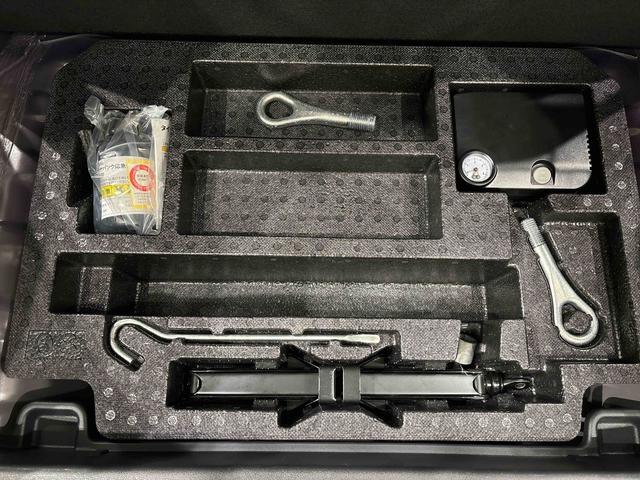 ブーンシルク　ＳＡIIナビ　ＬＥＤヘッドランプ　オートエアコン　プッシュボタンスタート　セキュリティアラーム　コーナーセンサー　社外アルミホイール　シートリフター（広島県）の中古車