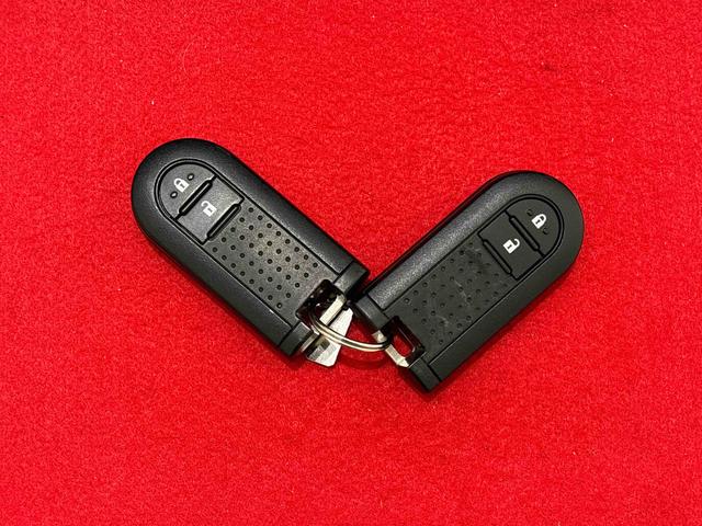 ブーンシルク　ＳＡIIナビ　ＬＥＤヘッドランプ　オートエアコン　プッシュボタンスタート　セキュリティアラーム　コーナーセンサー　社外アルミホイール　シートリフター（広島県）の中古車