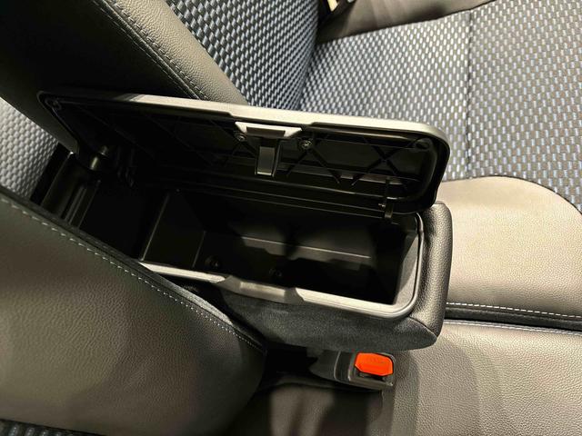 タントカスタムRSLEDオートライト パワースライドドアウェルカムオープン機能 電動パーキングブレーキ 運転席助手席シートヒーター アルミホイール キーフリーシステム オート電動格納式ドアミラー(広島県)の中古車