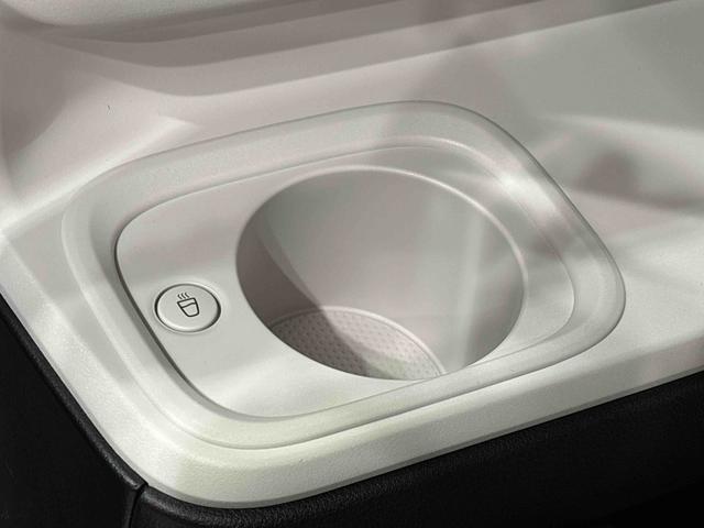 ムーヴキャンバスストライプスＧ　バックモニター対応カメラ　シートヒーターＬＥＤオートライト・フォグランプ　電動パーキングブレーキ　プッシュボタンスタート　セキュリティアラーム　バックカメラ　両側パワースライドドアウエルカムオープン機能　オート電動格納式ドアミラー（広島県）の中古車