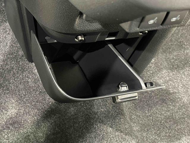 ムーヴキャンバスストライプスＧ　バックモニター対応カメラ　シートヒーターＬＥＤオートライト・フォグランプ　電動パーキングブレーキ　プッシュボタンスタート　セキュリティアラーム　バックカメラ　両側パワースライドドアウエルカムオープン機能　オート電動格納式ドアミラー（広島県）の中古車