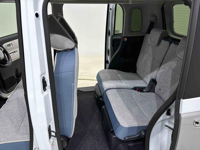 ムーヴキャンバスストライプスＧ　バックモニター対応カメラ　シートヒーターＬＥＤオートライト・フォグランプ　電動パーキングブレーキ　プッシュボタンスタート　セキュリティアラーム　バックカメラ　両側パワースライドドアウエルカムオープン機能　オート電動格納式ドアミラー（広島県）の中古車