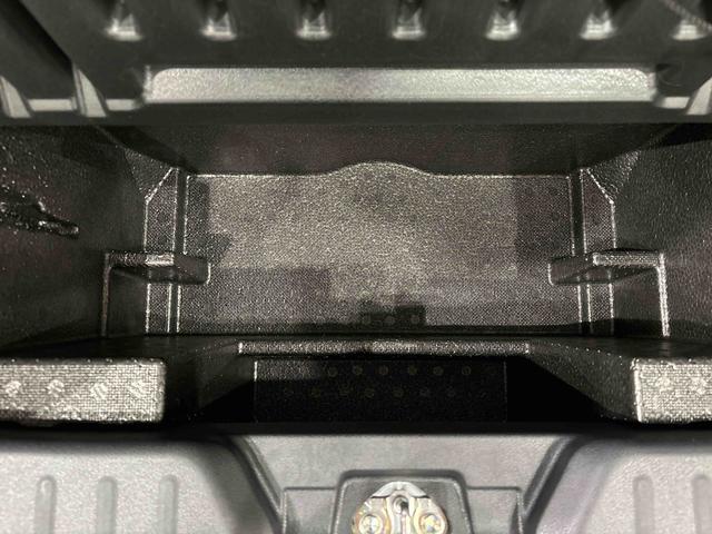 ムーヴキャンバスストライプスＧ　バックモニター対応カメラ　シートヒーターＬＥＤオートライト・フォグランプ　電動パーキングブレーキ　プッシュボタンスタート　セキュリティアラーム　バックカメラ　両側パワースライドドアウエルカムオープン機能　オート電動格納式ドアミラー（広島県）の中古車