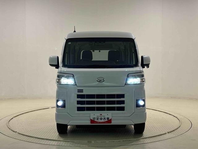 ハイゼットカーゴクルーズ ナビゲーション ETC ドライブレコーダーLEDヘッドランプ 電動格納式カラードドアミラー トップシェイドガラス プッシュボタンスタート フルホイールキャップ コーナーセンサー(広島県)の中古車