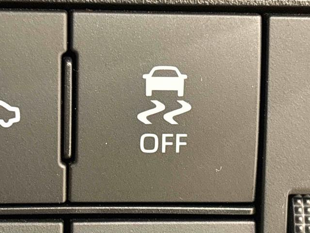 ハイゼットカーゴＤＸ　４ＷＤ　ＡＭ／ＦＭラジオ　ハロゲンヘッドライトマニュアルエアコン　リヤヒーター　オートライト　リヤワイパー　スペアタイヤ　キーレスエントリー　アイドリングストップ機能　運転席・助手席パワーウィンドウ（広島県）の中古車