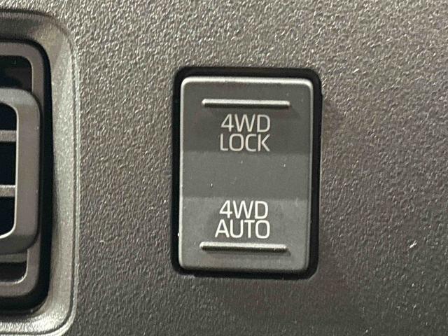 ハイゼットカーゴＤＸ　４ＷＤ　ＡＭ／ＦＭラジオ　ハロゲンヘッドライトマニュアルエアコン　リヤヒーター　オートライト　リヤワイパー　スペアタイヤ　キーレスエントリー　アイドリングストップ機能　運転席・助手席パワーウィンドウ（広島県）の中古車