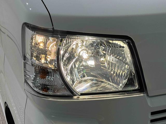 ハイゼットカーゴＤＸ　４ＷＤ　ＡＭ／ＦＭラジオ　ハロゲンヘッドライトマニュアルエアコン　リヤヒーター　オートライト　リヤワイパー　スペアタイヤ　キーレスエントリー　アイドリングストップ機能　運転席・助手席パワーウィンドウ（広島県）の中古車