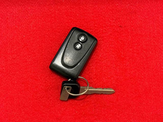 コペンセロ電動開閉式ルーフ LEDヘッドランプ ハロゲンフォグランプ 16インチタイヤ&アルミホイール プッシュボタンスタート セキュリティアラーム スタビライザー(フロント・リヤ)(広島県)の中古車