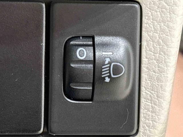 アルトラパンＬカーナビ　ＥＴＣ車載器　運転席側シートヒーター　電動格納ドアミラー　マニュアルエアコン　キーフリーシステム運転席側シートリフター（広島県）の中古車