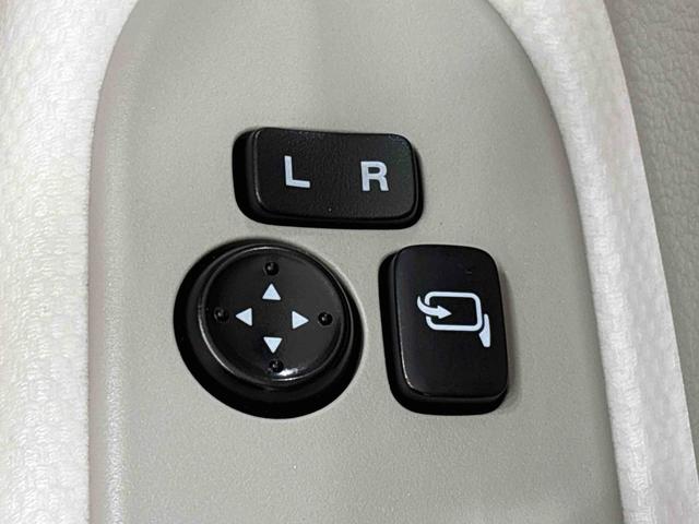 アルトラパンＬカーナビ　ＥＴＣ車載器　運転席側シートヒーター　電動格納ドアミラー　マニュアルエアコン　キーフリーシステム運転席側シートリフター（広島県）の中古車