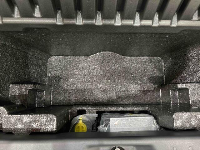 ムーヴXリミテッドII SAIII バックモニター シートヒーター運転席シートヒーター アルミホイール オートライト プッシュボタンスタート セキュリティアラーム キーフリーシステム オート電動格納式ドアミラー シートリフター(広島県)の中古車