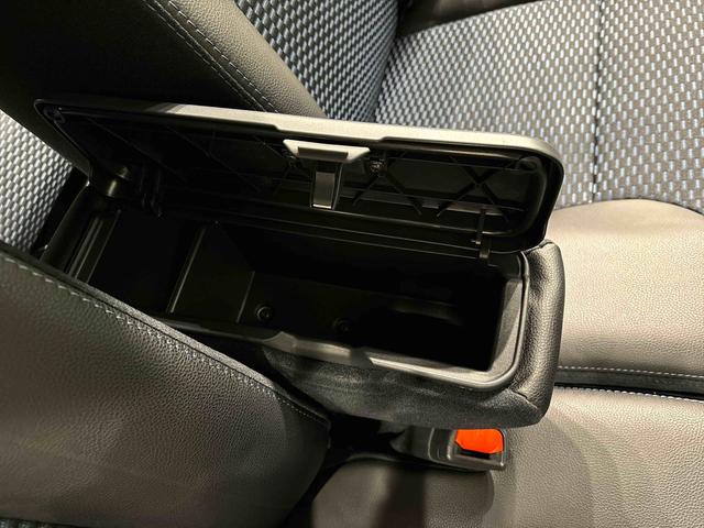 タントカスタムＲＳナビ　バックカメラ　ドラレコ　ＥＴＣ　ＬＥＤオートライト　パワースライドドア　電動パーキングブレーキ　運転席助手席シートヒーター　アルミホイール　キーフリーシステム　　オート電動格納式ドアミラー（広島県）の中古車