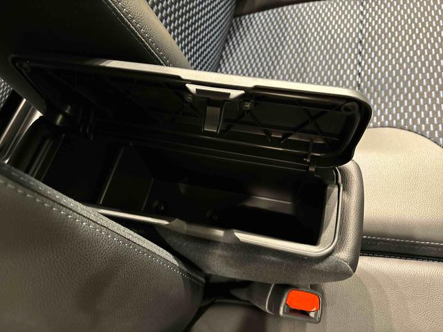 タントカスタムＲＳ　バックモニター対応カメラ　シートヒーターＬＥＤオートライト　パワースライドドアウェルカムオープン機能　電動パーキングブレーキ　運転席助手席シートヒーター　アルミホイール　キーフリーシステム　　オート電動格納式ドアミラー（広島県）の中古車