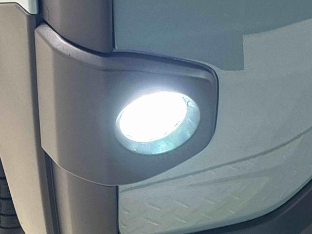 タントファンクロスターボ　バックモニター対応カメラ　シートヒーターＬＥＤオートライト　パワースライドドアウェルカムオープン機能　電動パーキングブレーキ　運転席助手席シートヒーター　アルミホイール　キーフリーシステム　　オート電動格納式ドアミラー（広島県）の中古車