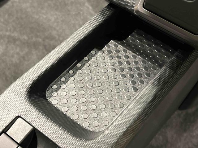 タフトＧ　ダーククロムベンチャー　バックモニター対応カメラスカイフィールトップ　インテリアアクセント　ＬＥＤオートハイビーム＆フォグランプ　電動パーキングブレーキ　バックカメラ　アルミホイール（広島県）の中古車