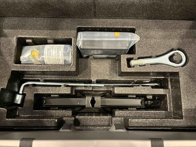 タフトＧ　ダーククロムベンチャー　バックモニター対応カメラスカイフィールトップ　インテリアアクセント　ＬＥＤオートハイビーム＆フォグランプ　電動パーキングブレーキ　バックカメラ　アルミホイール（広島県）の中古車