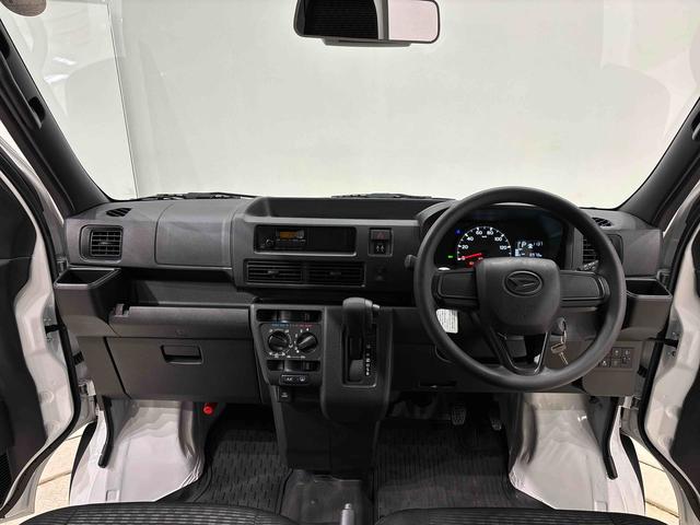 ハイゼットカーゴDX 4WD マニュアルエアコン AM/FMラジオLEDヘッドランプ トップシェイドガラス コーナーセンサー オーバーヘッドシェルフ フロントドアパワーウインドウ キーレスエントリー AM/FMラジオ テンパータイヤ スチールホイール(広島県)の中古車