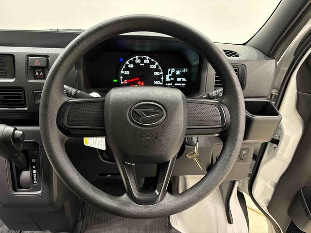 ハイゼットカーゴDX 4WD マニュアルエアコン AM/FMラジオLEDヘッドランプ トップシェイドガラス コーナーセンサー オーバーヘッドシェルフ フロントドアパワーウインドウ キーレスエントリー AM/FMラジオ テンパータイヤ スチールホイール(広島県)の中古車