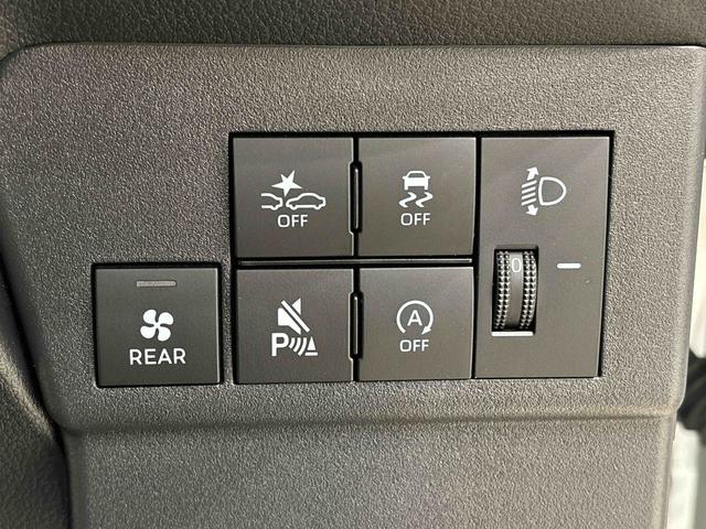 ハイゼットカーゴDX 4WD マニュアルエアコン AM/FMラジオLEDヘッドランプ トップシェイドガラス コーナーセンサー オーバーヘッドシェルフ フロントドアパワーウインドウ キーレスエントリー AM/FMラジオ テンパータイヤ スチールホイール(広島県)の中古車