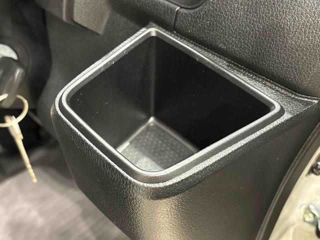 ハイゼットカーゴDX 4WD マニュアルエアコン AM/FMラジオLEDヘッドランプ トップシェイドガラス コーナーセンサー オーバーヘッドシェルフ フロントドアパワーウインドウ キーレスエントリー AM/FMラジオ テンパータイヤ スチールホイール(広島県)の中古車