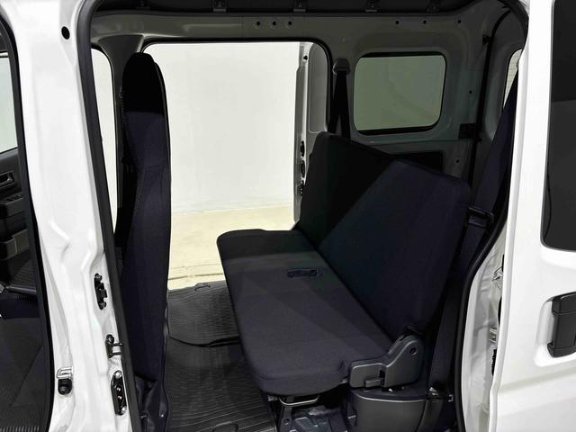 ハイゼットカーゴDX 4WD マニュアルエアコン AM/FMラジオLEDヘッドランプ トップシェイドガラス コーナーセンサー オーバーヘッドシェルフ フロントドアパワーウインドウ キーレスエントリー AM/FMラジオ テンパータイヤ スチールホイール(広島県)の中古車