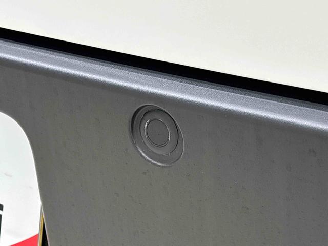 ハイゼットカーゴDX 4WD マニュアルエアコン AM/FMラジオLEDヘッドランプ トップシェイドガラス コーナーセンサー オーバーヘッドシェルフ フロントドアパワーウインドウ キーレスエントリー AM/FMラジオ テンパータイヤ スチールホイール(広島県)の中古車