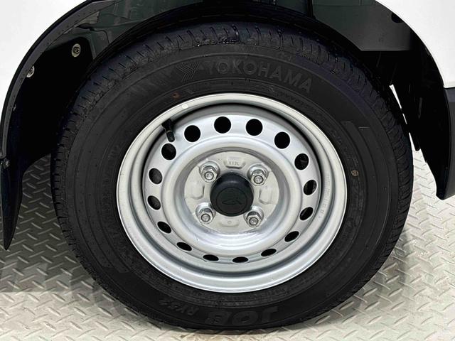 ハイゼットカーゴDX 4WD マニュアルエアコン AM/FMラジオLEDヘッドランプ トップシェイドガラス コーナーセンサー オーバーヘッドシェルフ フロントドアパワーウインドウ キーレスエントリー AM/FMラジオ テンパータイヤ スチールホイール(広島県)の中古車