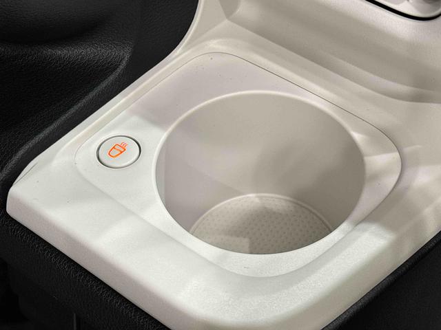 ムーヴキャンバスストライプスＧ　バックモニター　両側シートヒーターＬＥＤオートライト・フォグランプ　電動パーキングブレーキ　プッシュボタンスタート　セキュリティアラーム　バックカメラ　両側パワースライドドアウエルカムオープン機能　オート電動格納式ドアミラー（広島県）の中古車