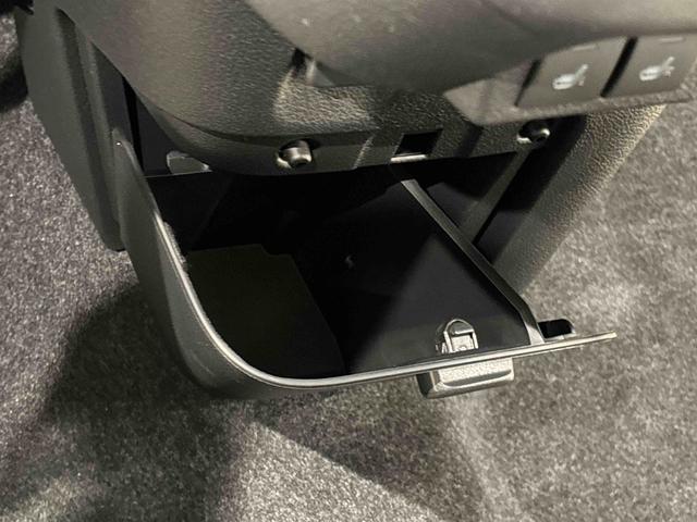 ムーヴキャンバスストライプスＧ　バックモニター　両側シートヒーターＬＥＤオートライト・フォグランプ　電動パーキングブレーキ　プッシュボタンスタート　セキュリティアラーム　バックカメラ　両側パワースライドドアウエルカムオープン機能　オート電動格納式ドアミラー（広島県）の中古車