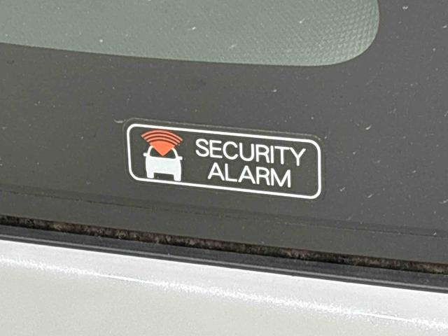 ムーヴキャンバスストライプスＧＬＥＤオートライト・フォグランプ　電動パーキングブレーキ　プッシュボタンスタート　セキュリティアラーム　バックカメラ　両側パワースライドドアウエルカムオープン機能　オート電動格納式ドアミラー（広島県）の中古車