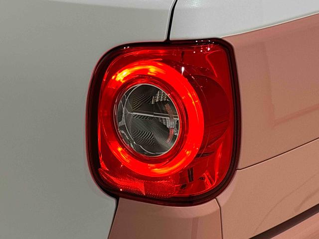 ムーヴキャンバスストライプスＧＬＥＤオートライト・フォグランプ　電動パーキングブレーキ　プッシュボタンスタート　セキュリティアラーム　バックカメラ　両側パワースライドドアウエルカムオープン機能　オート電動格納式ドアミラー（広島県）の中古車