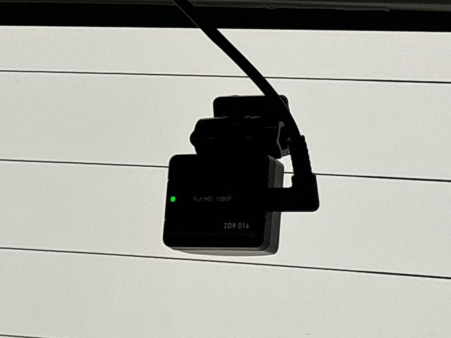 ムーヴカスタム　ＸリミテッドII　ＳＡIIIナビ　パノラマ　ドラレコ　ＥＴＣ　運転席シートヒーター　アルミホイール　オートライト　プッシュボタンスタート　セキュリティアラーム　キーフリーシステム　オート電動格納式ドアミラー　シートリフター（広島県）の中古車