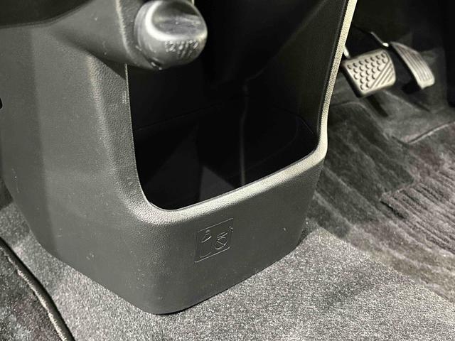 ムーヴカスタム　ＸリミテッドII　ＳＡIIIナビ　パノラマ　ドラレコ　ＥＴＣ　運転席シートヒーター　アルミホイール　オートライト　プッシュボタンスタート　セキュリティアラーム　キーフリーシステム　オート電動格納式ドアミラー　シートリフター（広島県）の中古車