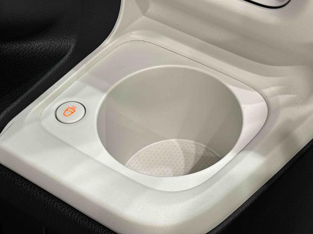 ムーヴキャンバスストライプスGLEDオートライト・フォグランプ 電動パーキングブレーキ プッシュボタンスタート セキュリティアラーム バックカメラ 両側パワースライドドアウエルカムオープン機能 オート電動格納式ドアミラー(広島県)の中古車