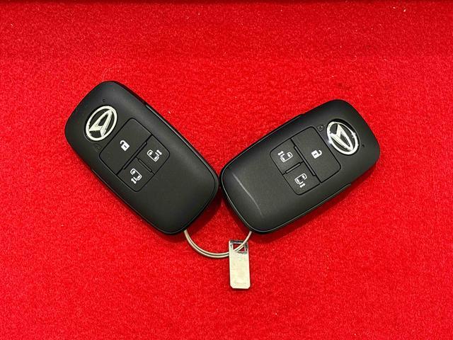 ムーヴキャンバスストライプスGLEDオートライト・フォグランプ 電動パーキングブレーキ プッシュボタンスタート セキュリティアラーム バックカメラ 両側パワースライドドアウエルカムオープン機能 オート電動格納式ドアミラー(広島県)の中古車