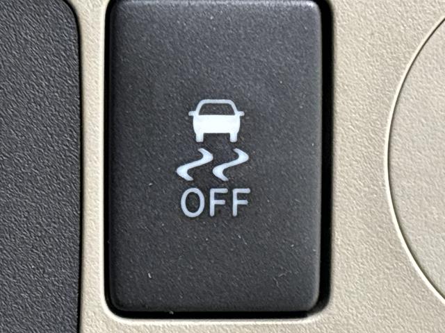 ムーヴＬ　ＳＡ純正ナビゲーション　バックモニター　運転席側シートリフター　電動格納ドアミラー　盗難防止警報アラーム　マニュアルエアコン　キーレスエントリー（広島県）の中古車