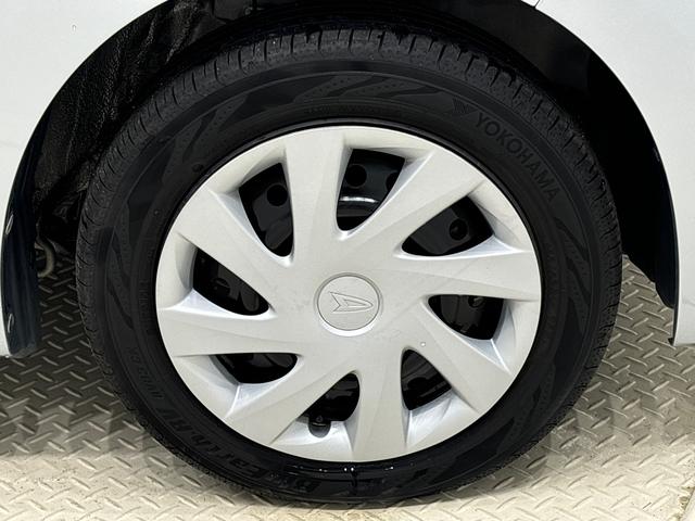 ムーヴＬ　ＳＡ純正ナビゲーション　バックモニター　運転席側シートリフター　電動格納ドアミラー　盗難防止警報アラーム　マニュアルエアコン　キーレスエントリー（広島県）の中古車