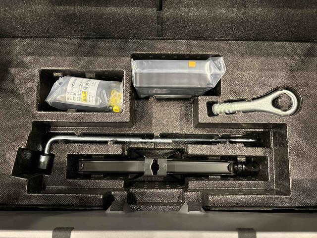 タフトＧターボ　クロムベンチャースカイフィールトップ　クロムパック　メッキパック　シルバーアンダーガーニッシュ　インテリアアクセント　ＬＥＤオートハイビーム＆フォグランプ　電動パーキングブレーキ　バックカメラ　アルミホイール（広島県）の中古車