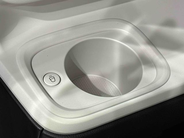 ムーヴキャンバスストライプスG バックモニター対応カメラ シートヒーターLEDオートライト・フォグランプ 電動パーキングブレーキ プッシュボタンスタート セキュリティアラーム バックカメラ 両側パワースライドドアウエルカムオープン機能 オート電動格納式ドアミラー(広島県)の中古車