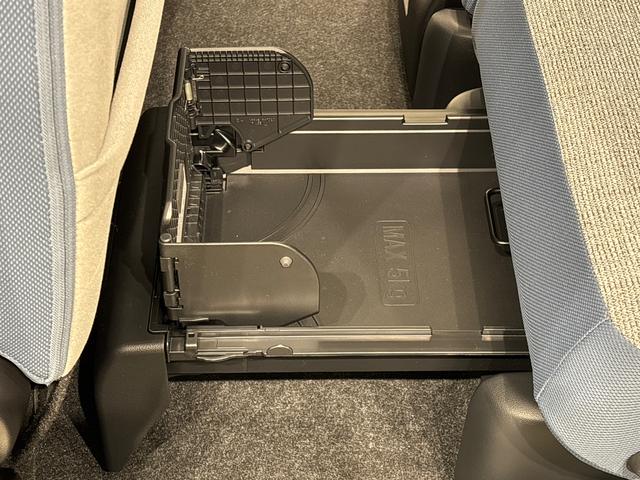 ムーヴキャンバスストライプスG バックモニター対応カメラ シートヒーターLEDオートライト・フォグランプ 電動パーキングブレーキ プッシュボタンスタート セキュリティアラーム バックカメラ 両側パワースライドドアウエルカムオープン機能 オート電動格納式ドアミラー(広島県)の中古車