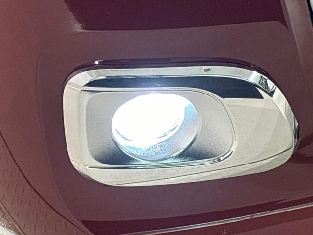 ムーヴキャンバスストライプスG バックモニター対応カメラ シートヒーターLEDオートライト・フォグランプ 電動パーキングブレーキ プッシュボタンスタート セキュリティアラーム バックカメラ 両側パワースライドドアウエルカムオープン機能 オート電動格納式ドアミラー(広島県)の中古車