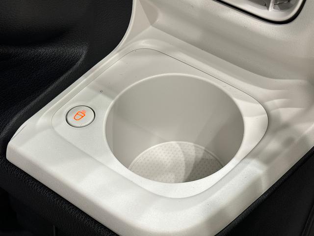 ムーヴキャンバスストライプスＧ　バックモニター対応　電動パーキングブレーキＬＥＤオートライト・フォグランプ　電動パーキングブレーキ　プッシュボタンスタート　セキュリティアラーム　バックカメラ　両側パワースライドドアウエルカムオープン機能　オート電動格納式ドアミラー（広島県）の中古車